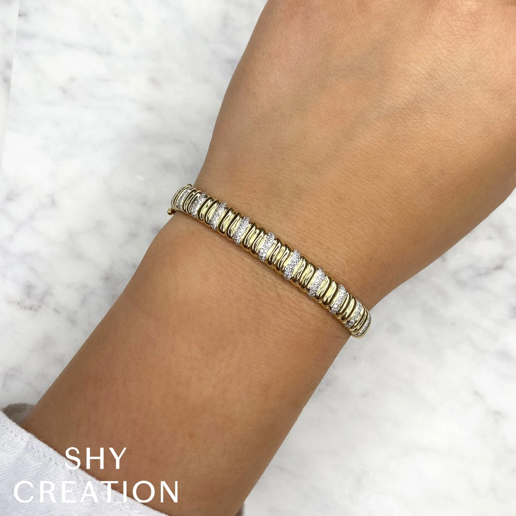 0.46CT DIAMOND BANGLE SC55025333RDZS