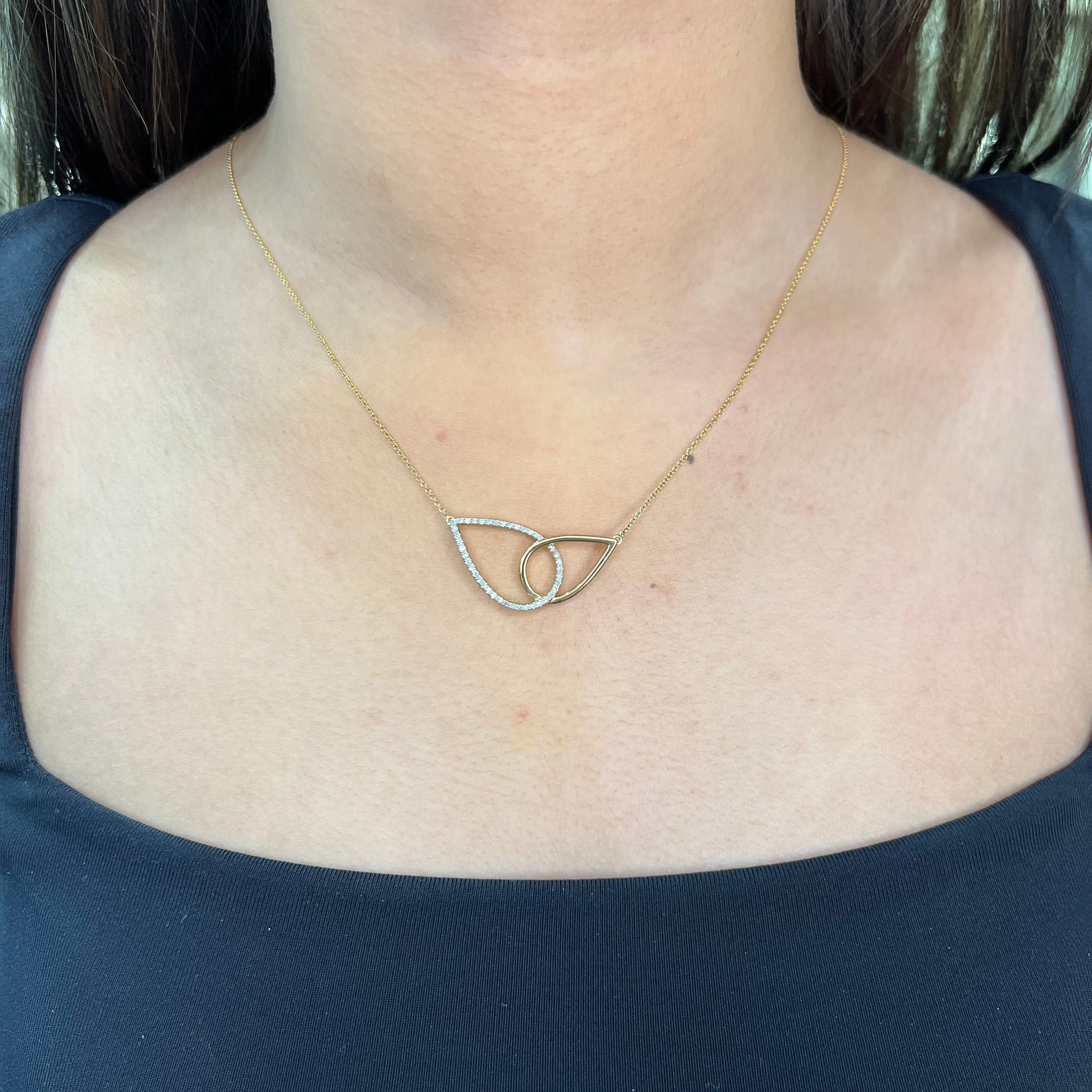 10K Pear Shaped Interlocked (0.14ct) Diamond Necklace