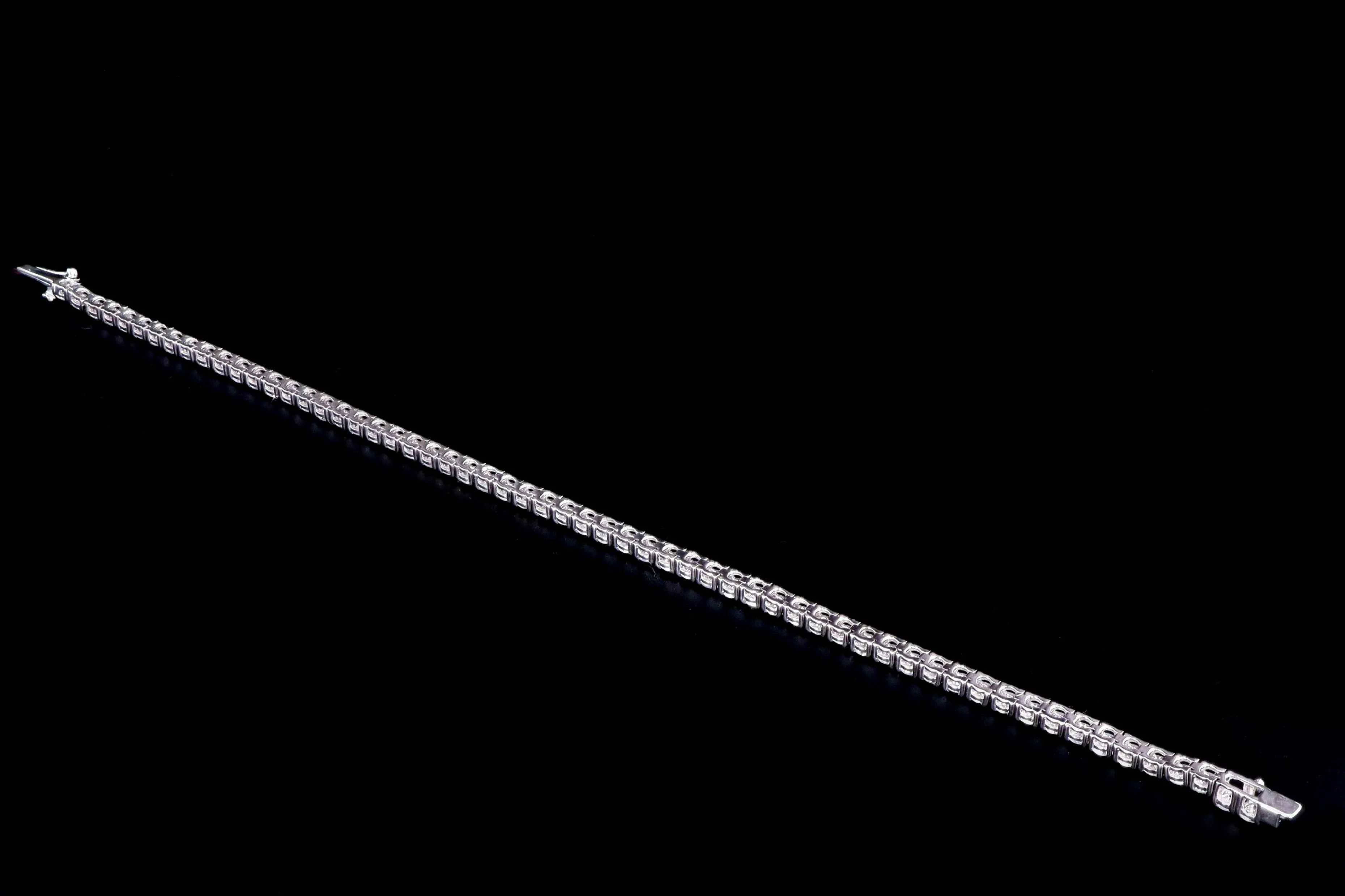 14K White Gold 4.94 Carat Round Brilliant Cut Diamond Tennis Bracelet