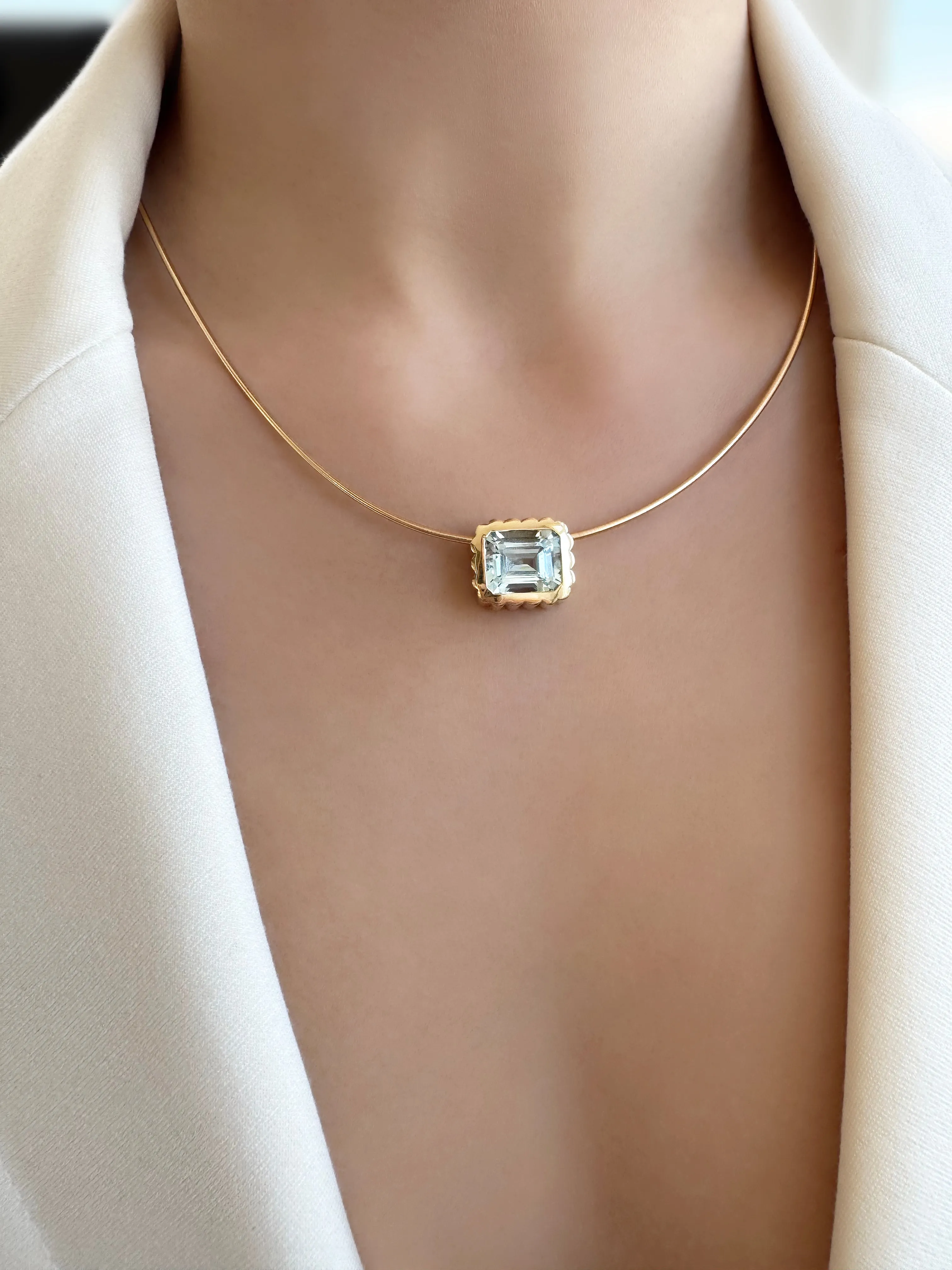 14K YG Aquamarine Omega Necklace