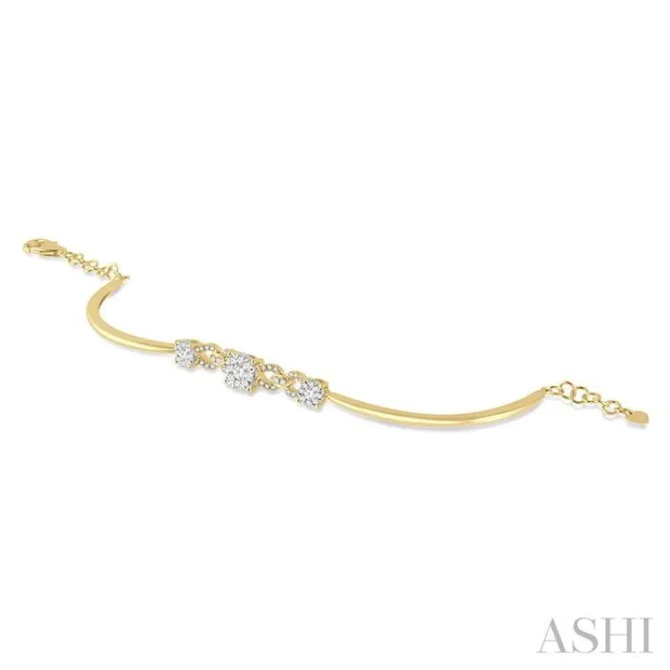 3/4 ctw Round Cut Diamond Lovebright Bracelet in 14K Yellow & White Gold