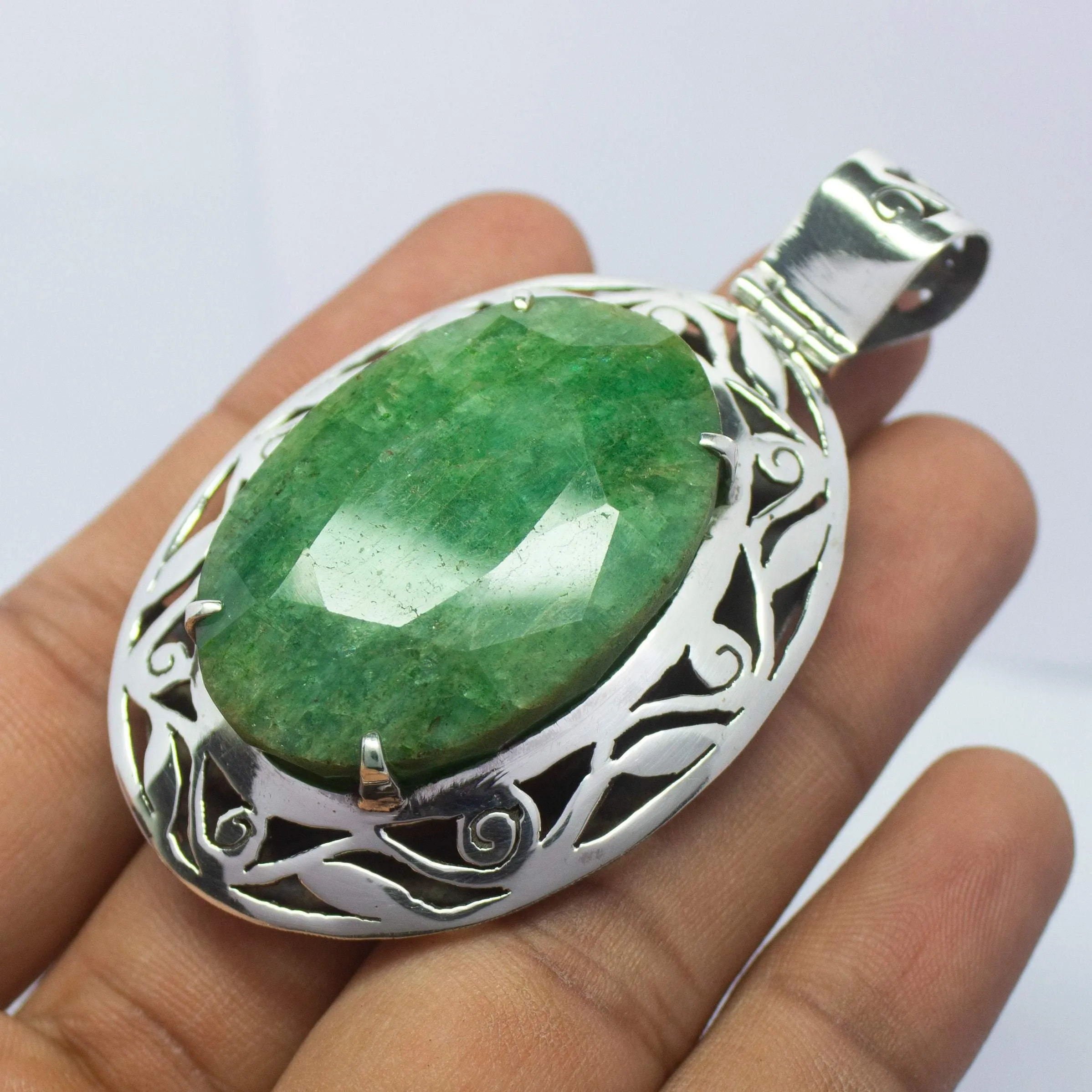 36g, Totally Handmade Natural Emerald Oval Shape Designer 925 Sterling Silver Pendant