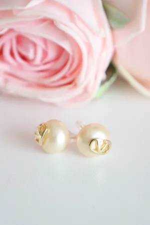 Abigail Pearl Studs