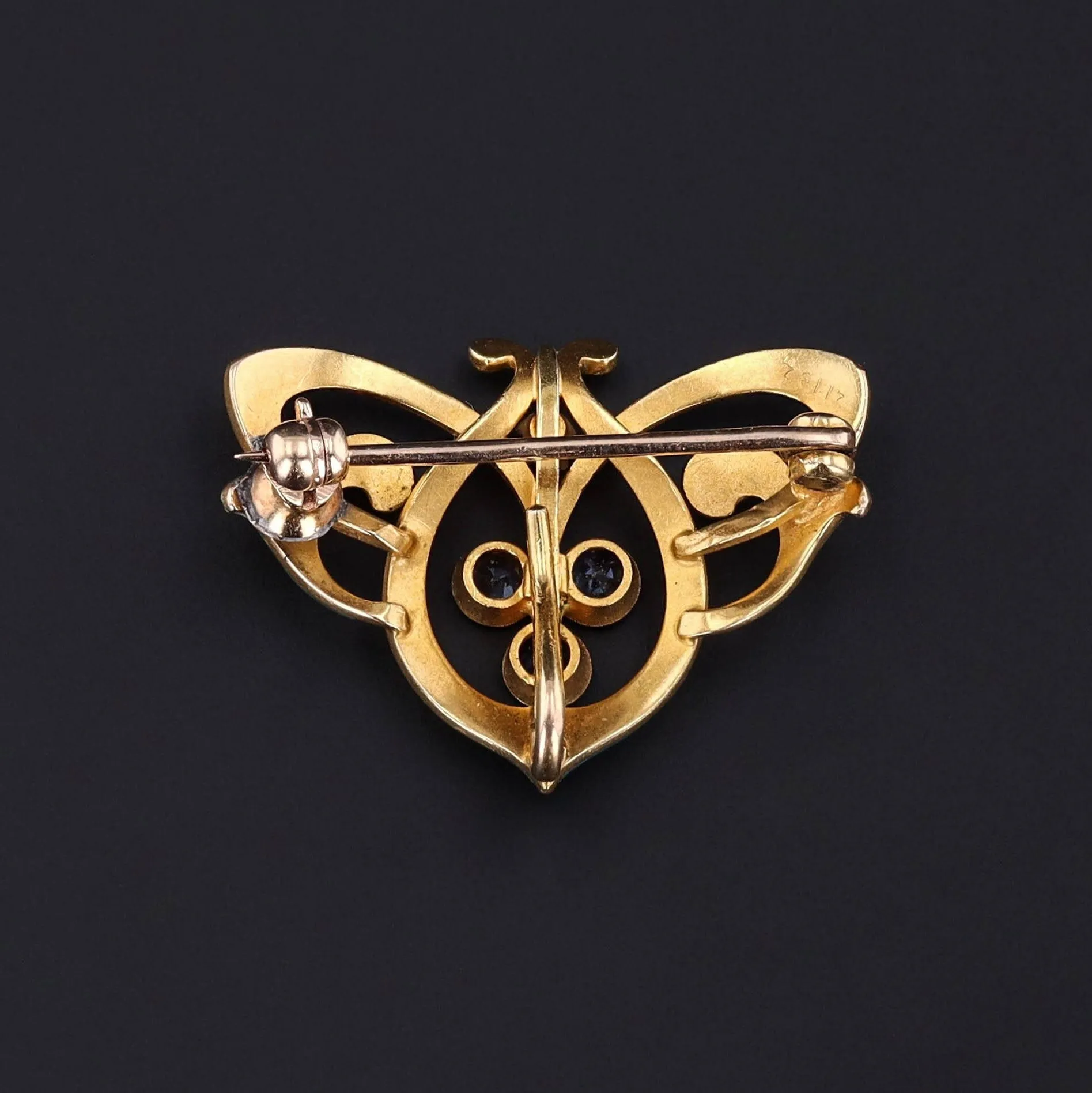 Antique Enamel and Sapphire Brooch of 14k Gold