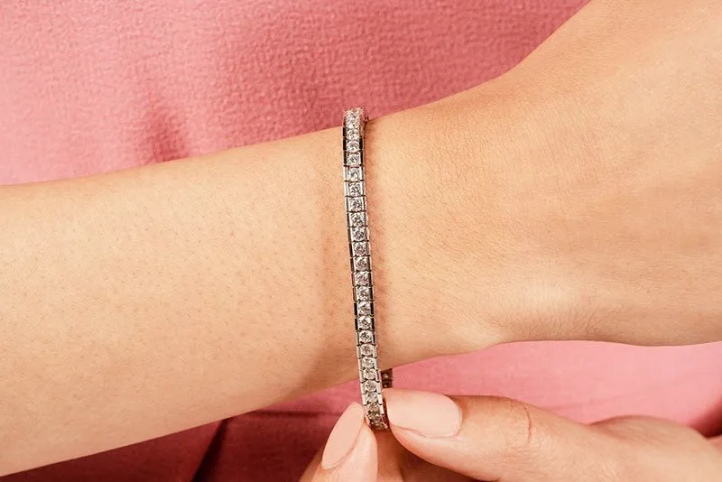 Classic Diamond Box Lab-Grown Diamond Tennis Bracelet with 13.30 ct.(finished) 4.5mm