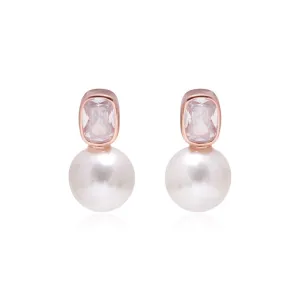 Classic Pearl Drop earring