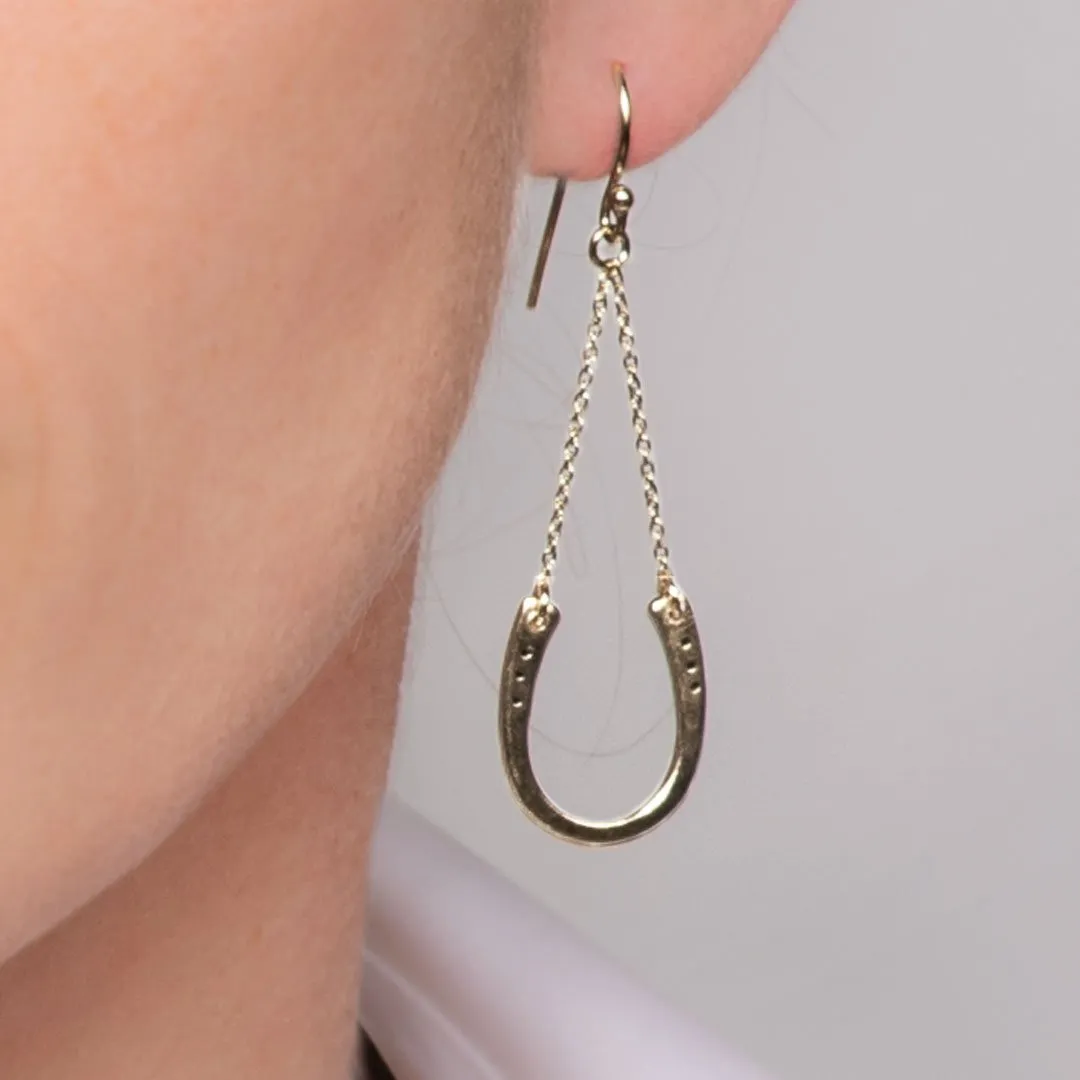 Classique - Horseshoe Chain Earring Sterling Silver Horseshoe Earring