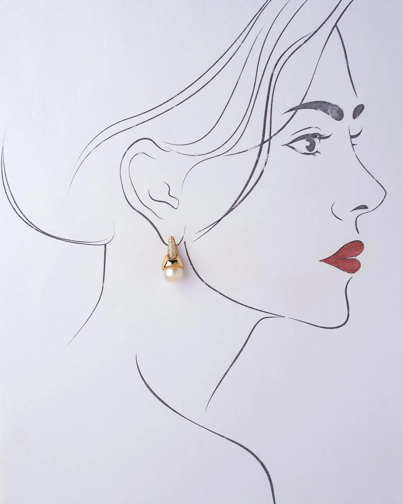 Claws Of Destiny Pearl Stud Earring