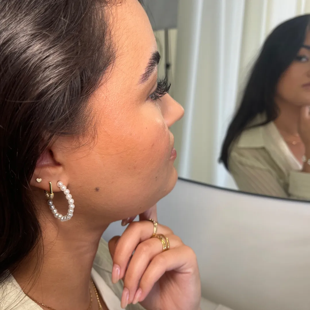 Cove Pearl Hoop