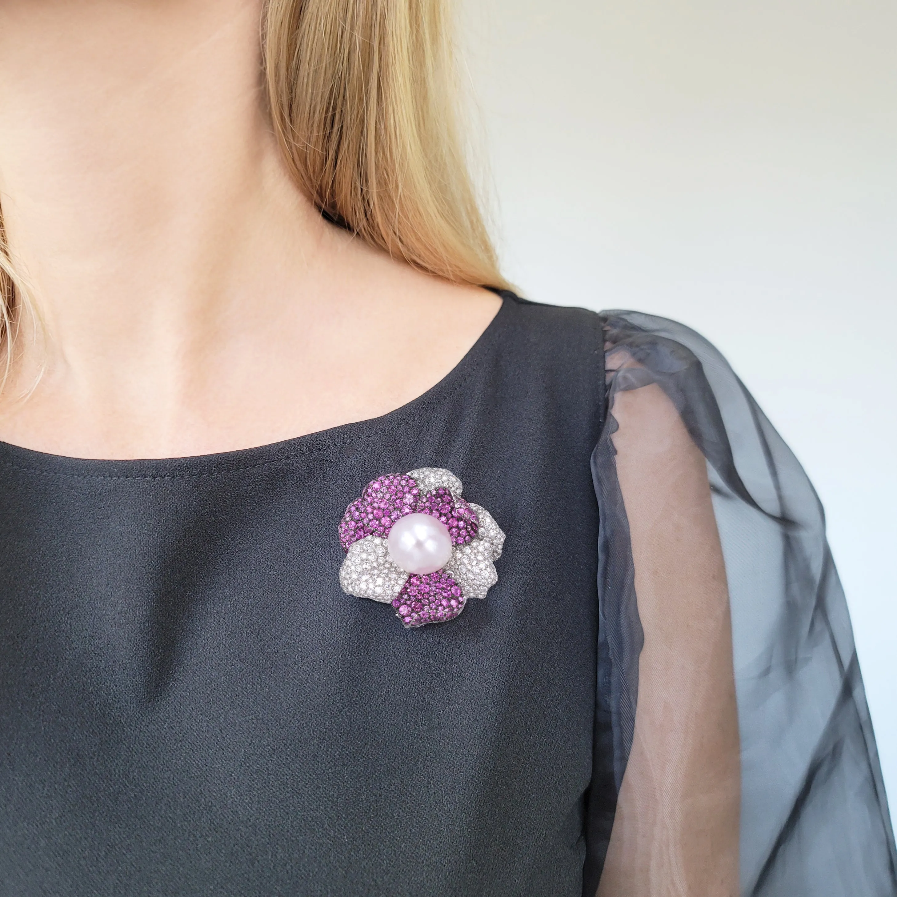 DeGrisogono Pearl, Diamond & Sapphire Flower Brooch In 18k Gold
