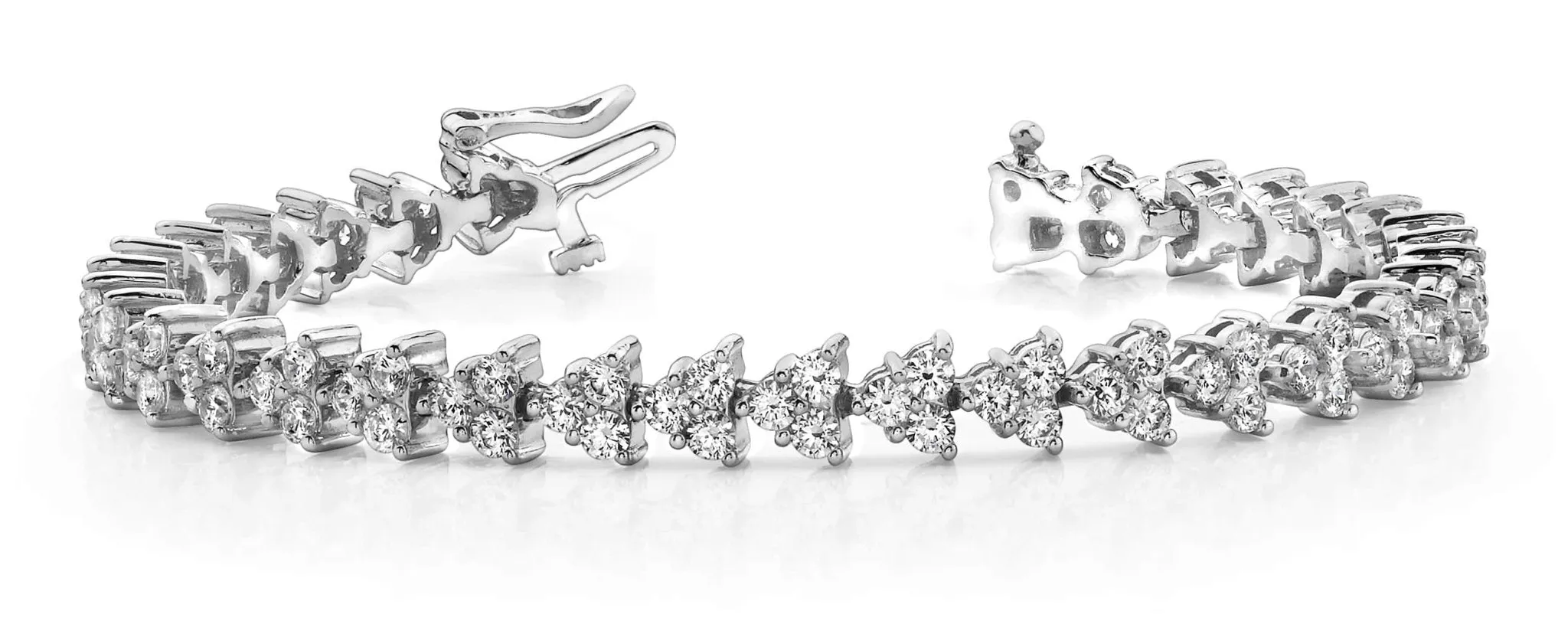 Diamond Pyramid Design Diamond Bracelet with 5.45 ct.(finished) 2.5mm