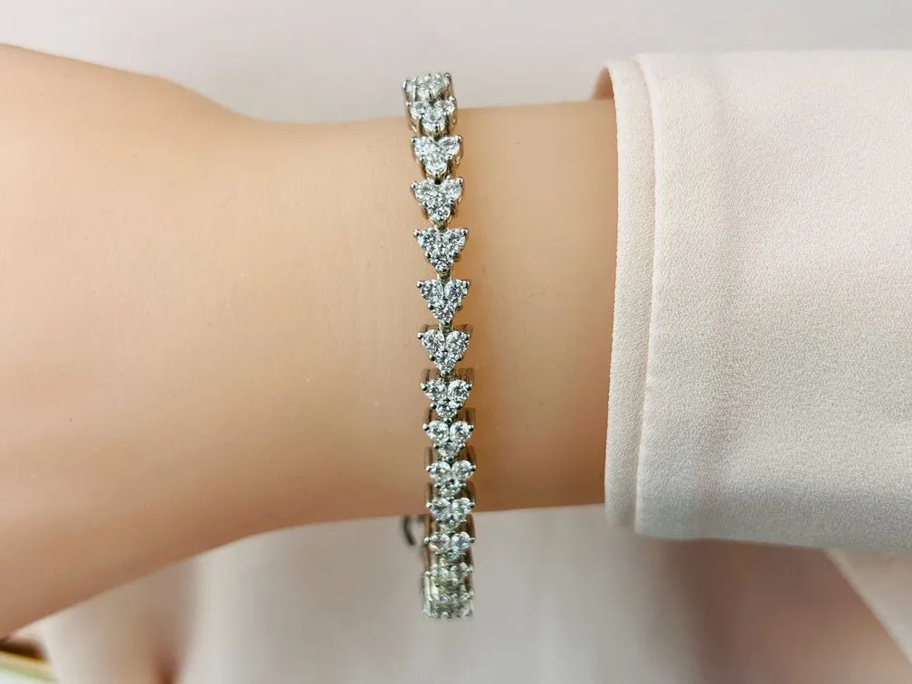Diamond Pyramid Design Diamond Bracelet with 5.45 ct.(finished) 2.5mm