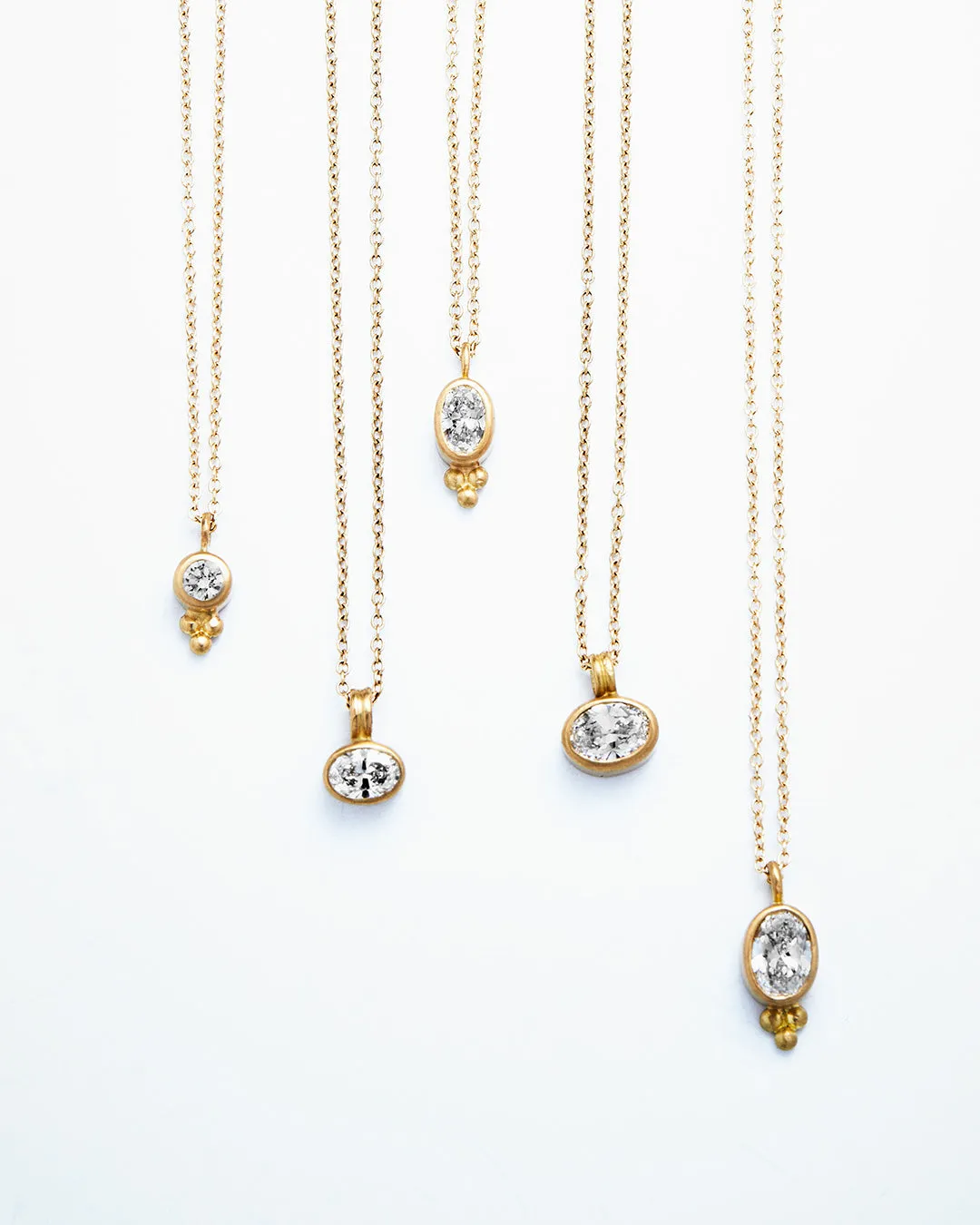 Dyan Large Oval Diamond Necklace in 20K Peach Gold- 18"