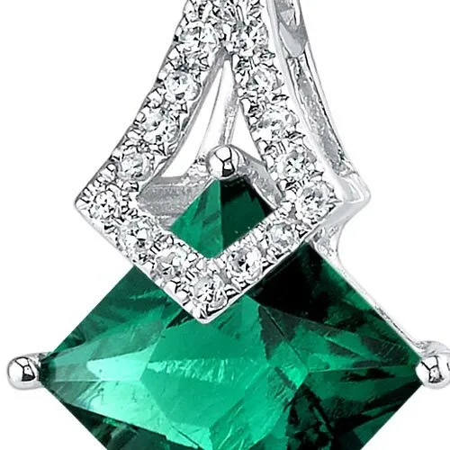 Emerald Pendant Necklace 14 Karat White Gold Princess 1.65 Carat
