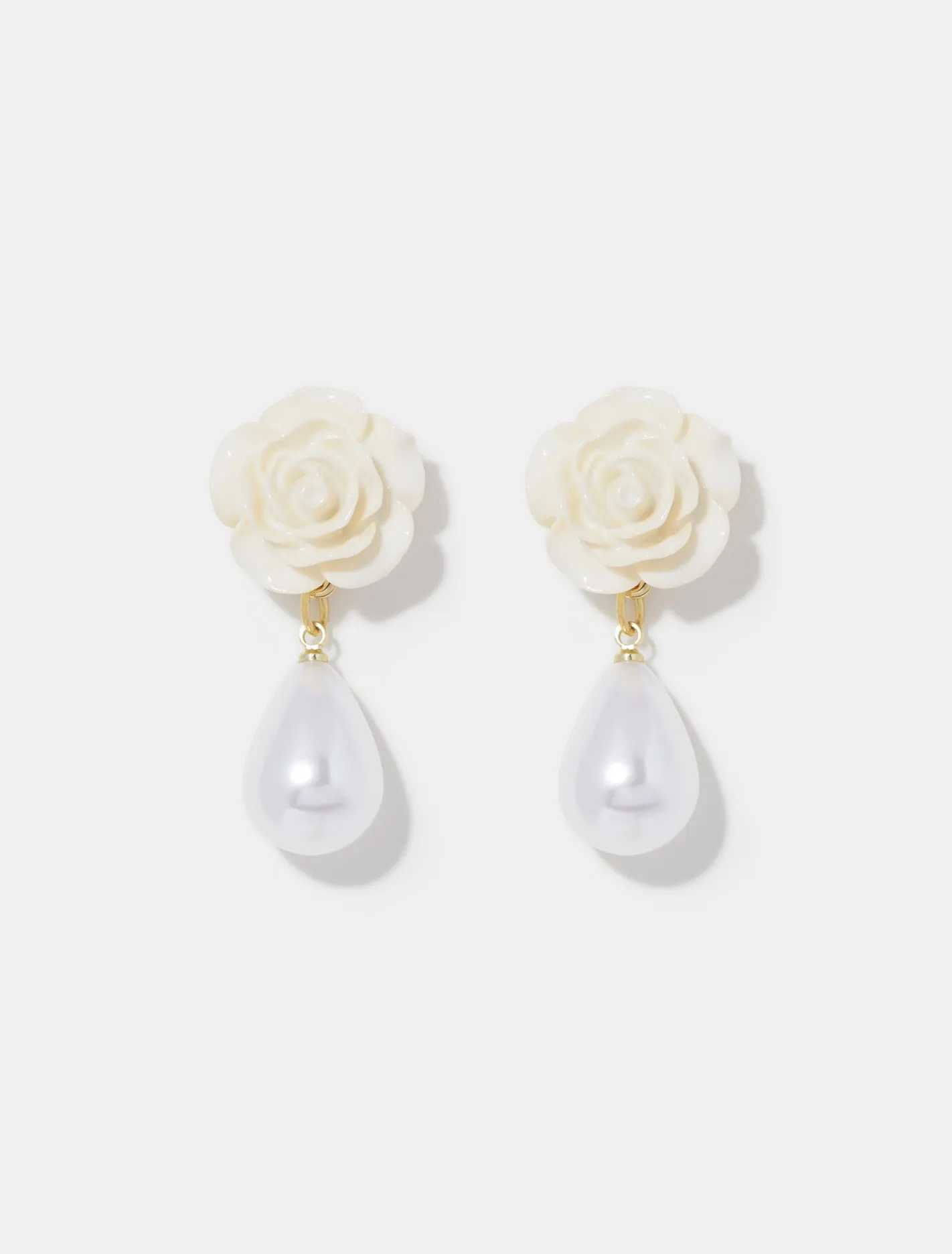 Fellie Flower Pearl Earrings