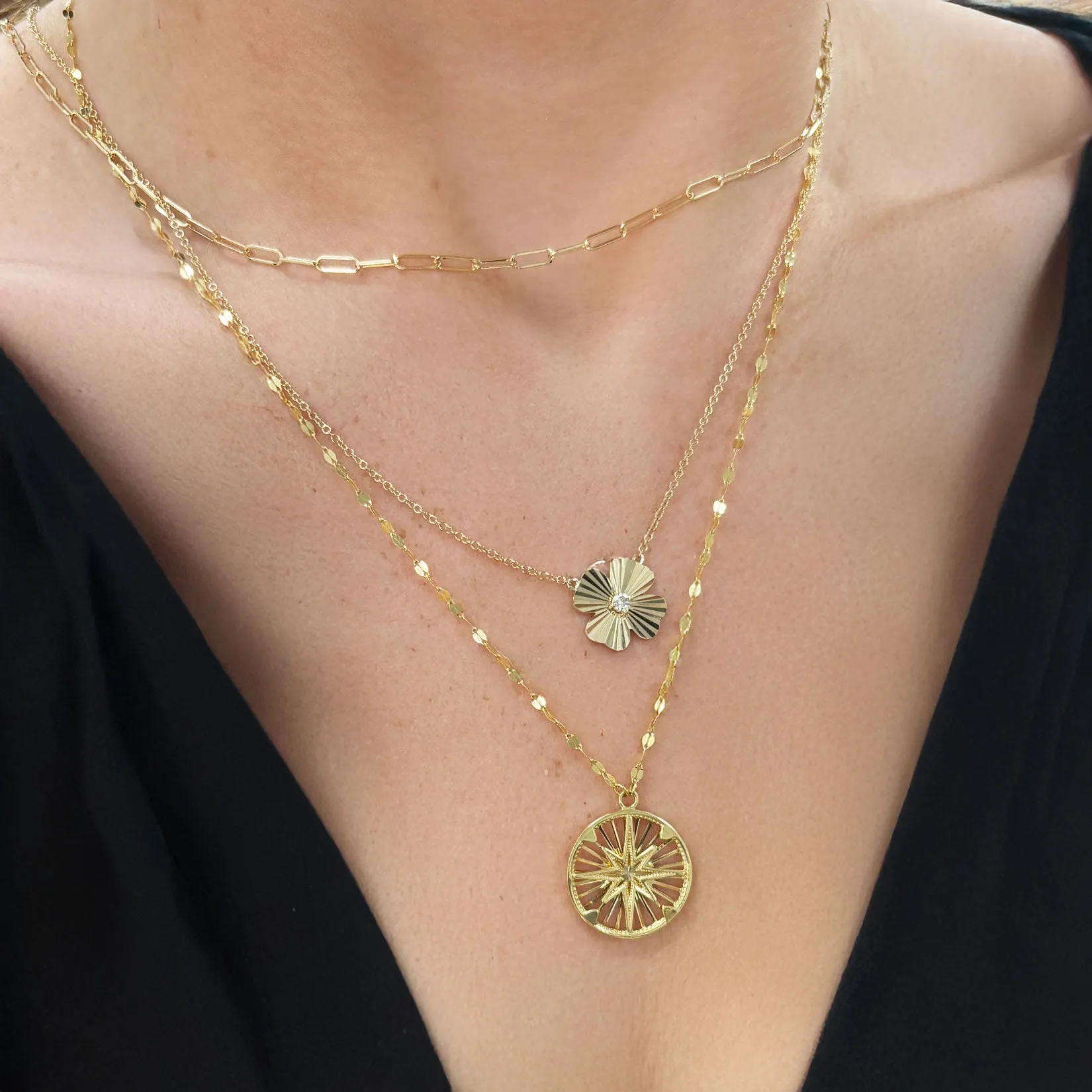 Fluted Gold Single Four Leaf Clover Necklace