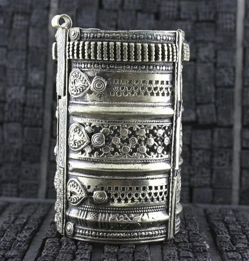 Gypsy Kuchi Tribe Wide Cuff