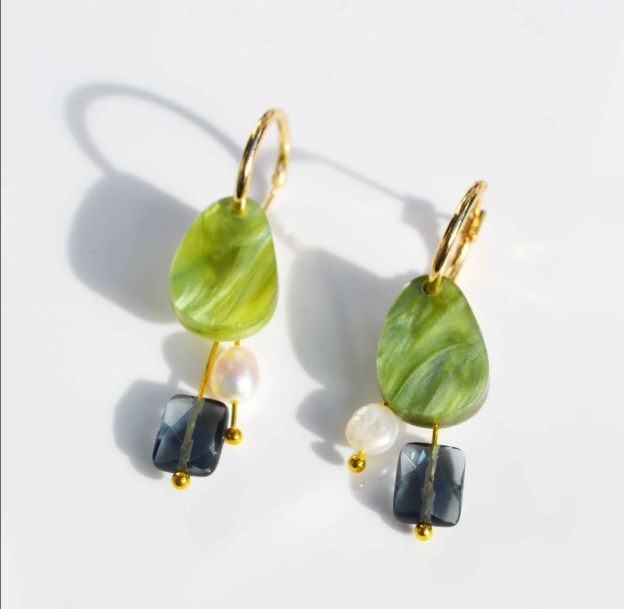 Hagen   Co II CHLOE Earrings