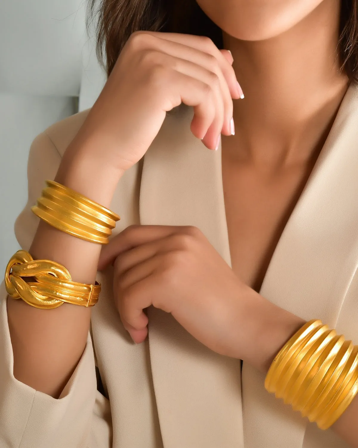 Helen Pleated Cuff Medium