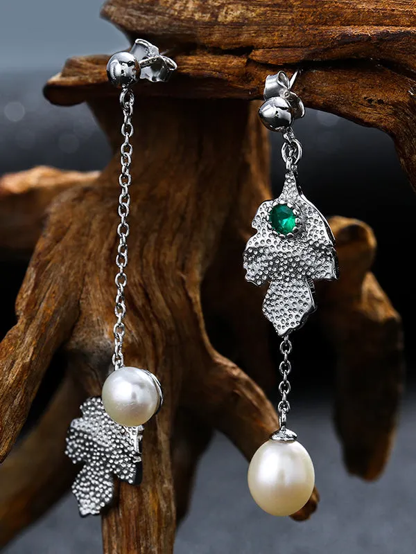 Leaf Pattern Asymmetric Pearl Earrings
