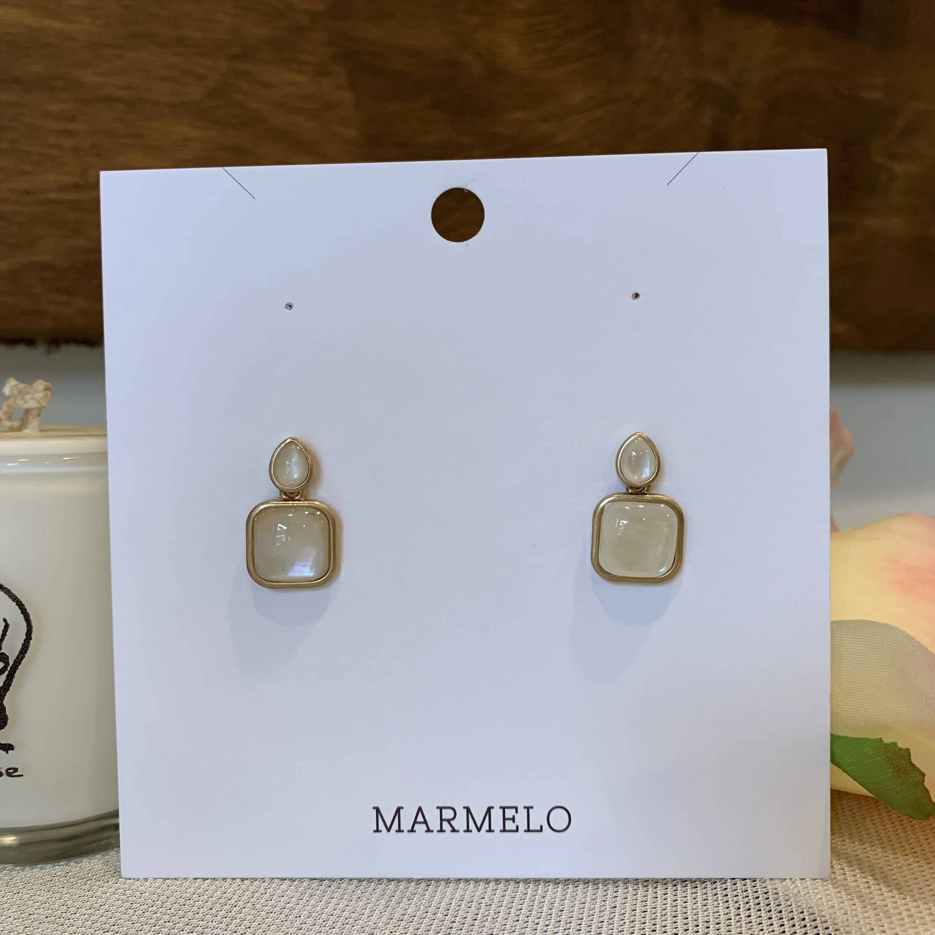 London Style Dangle earrings