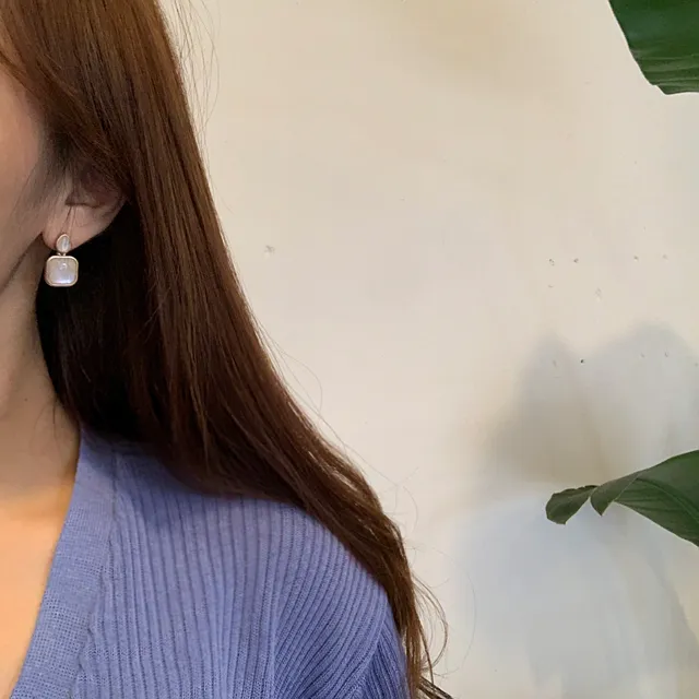 London Style Dangle earrings