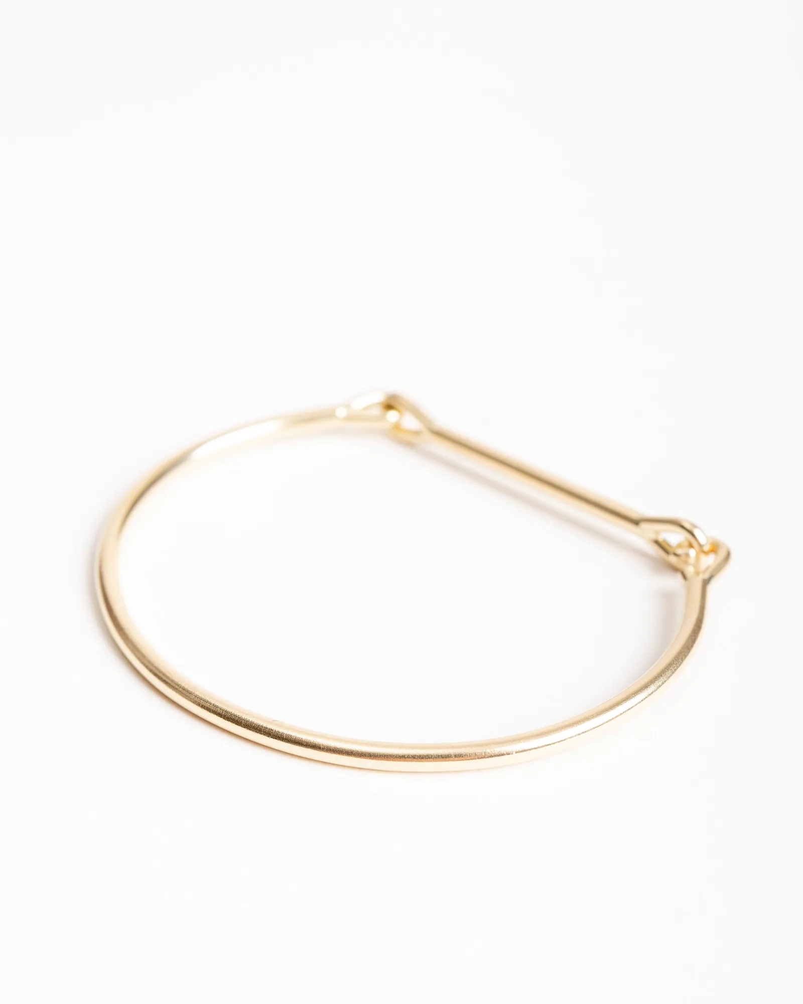 needle eye cuff with scatter diamonds