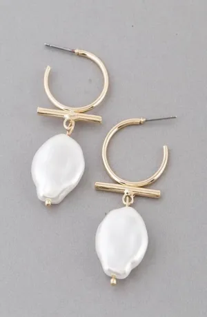 Pearl drop earrings