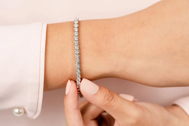 Prong Set Diamond Strand Lab-Grown Diamond Tennis Bracelet with 1.93 ct.(finished) 2.0mm