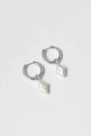 Uma Hoops   Falling Star Pearl Charms - SS