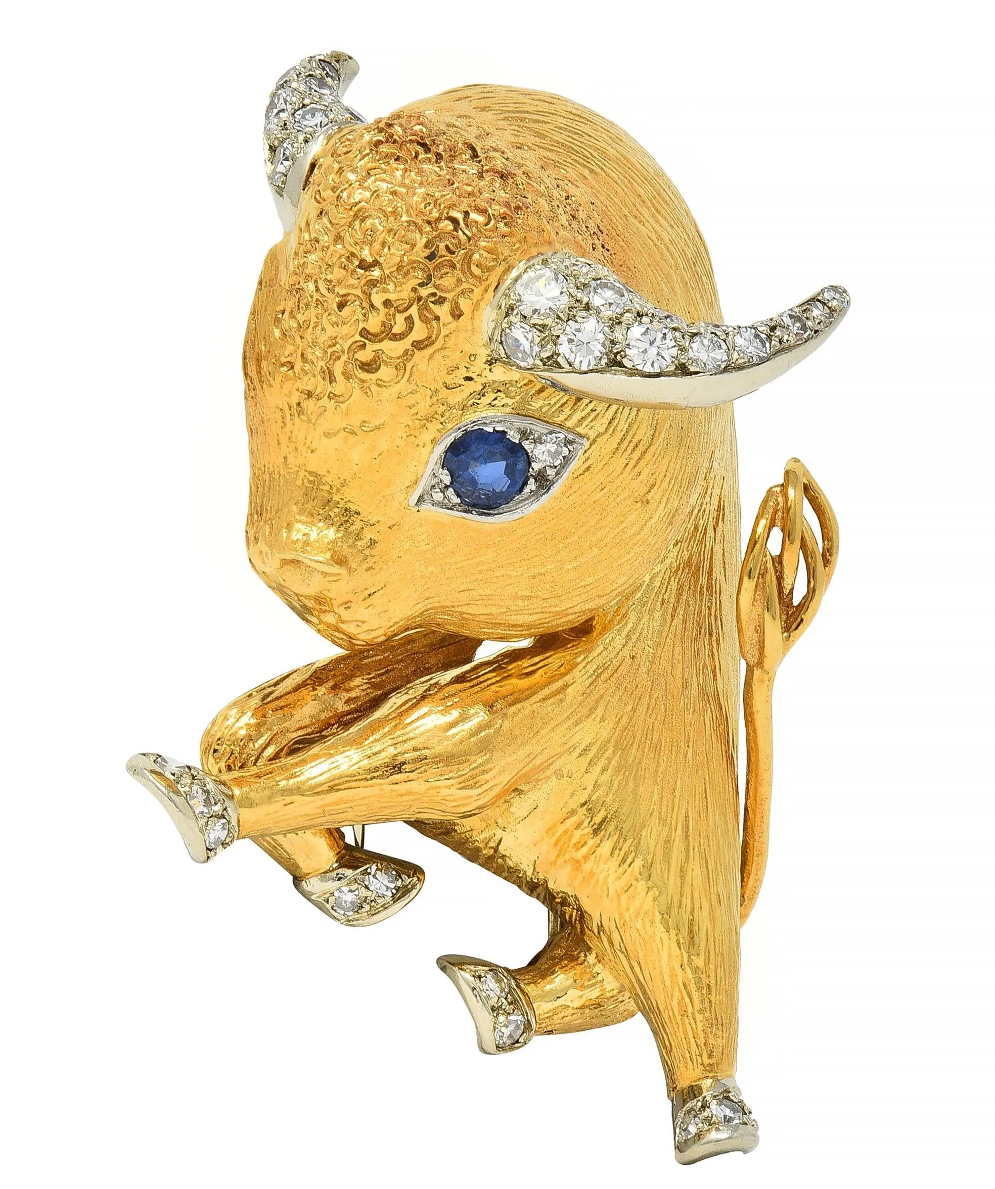 Van Cleef & Arpels Paris Diamond Sapphire Platinum 18 Karat Gold Vintage Charming Animals Taurus Zodiac Bull Brooch