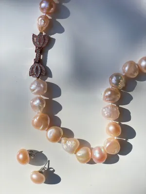 Vintage Baroque Blush Pink Pearl Necklace and Earrings