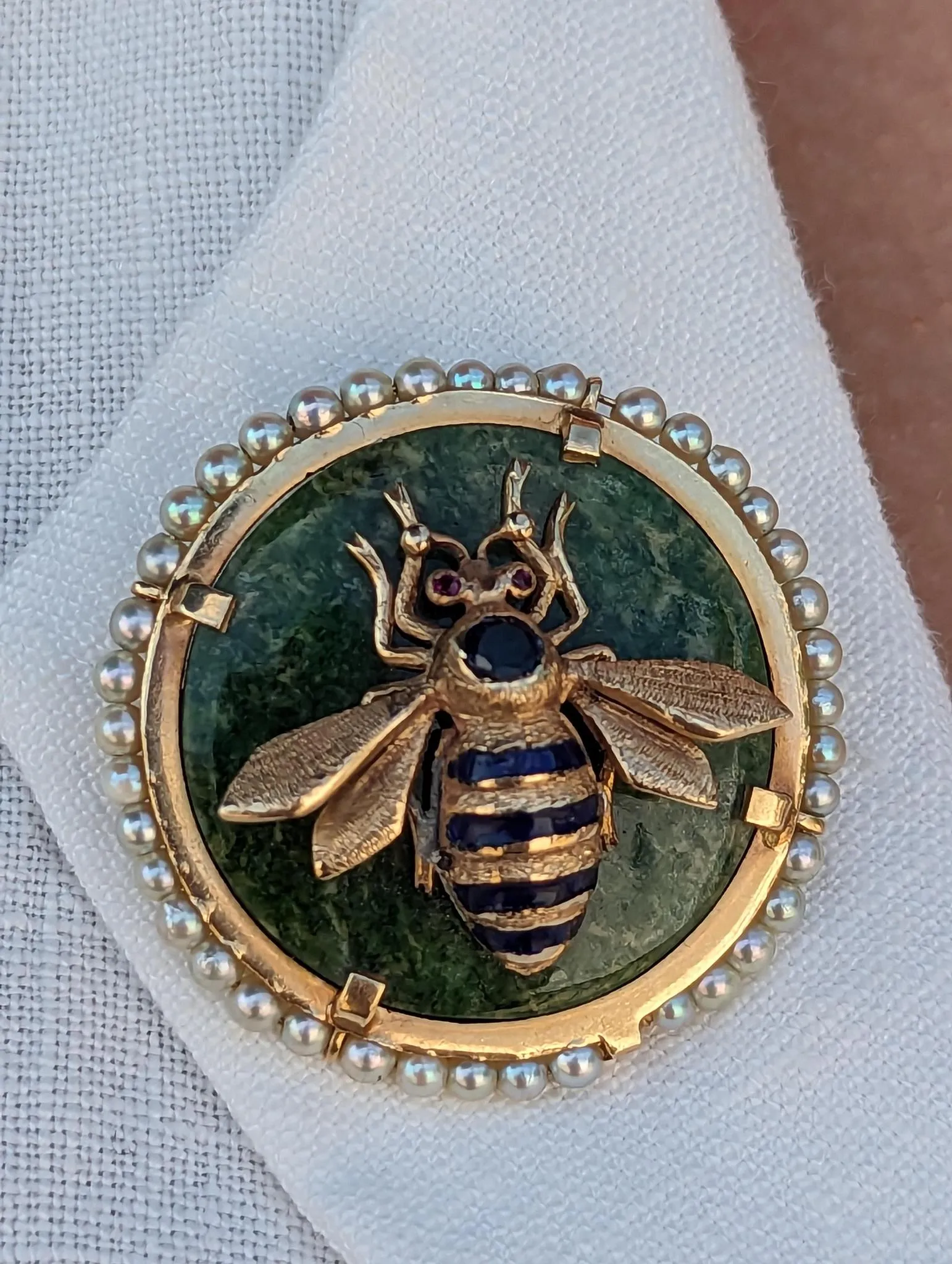 Vintage Jade Bee Brooch