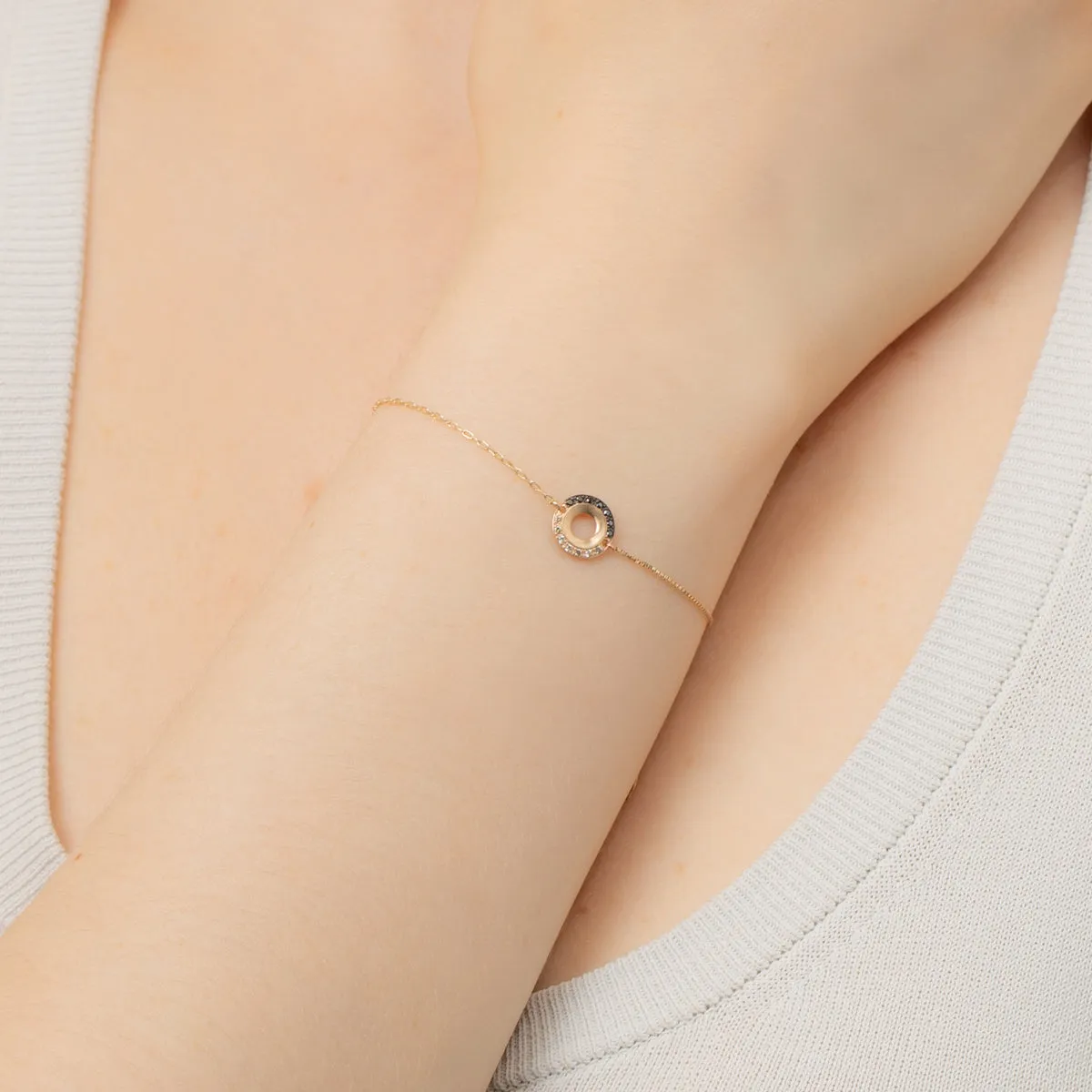 WHEEL OF FORTUNE White and Black Diamond Bracelet